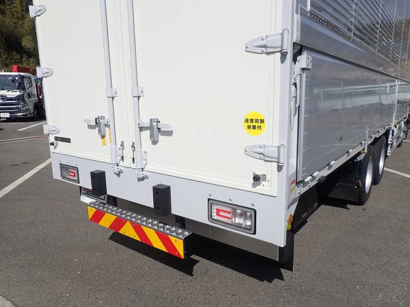 トランテックス ハイルーフ 後輪エアサス 380ps MTリターダ|中古トラックの販売・買取・査定のアイナビ