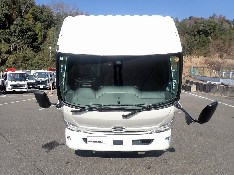 未使用車 ワイドロング L4430 W2090 150PS 6速|中古トラックの販売・買取・査定のアイナビ