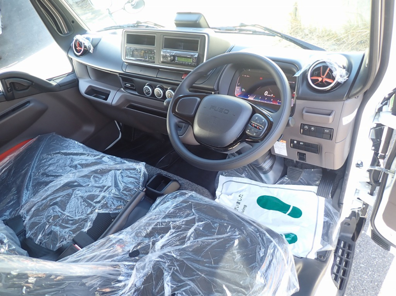 東プレ-30℃設定 10尺 150PS AT車 カスタム仕様|中古トラックの販売・買取・査定のアイナビ