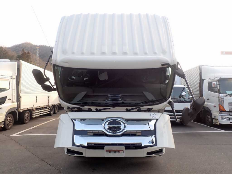 ユニック 5段クレーン 4軸低床 アルミブロック リターダ付|中古トラックの販売・買取・査定のアイナビ