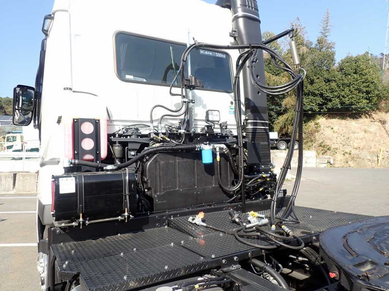 未使用トラクタ(花見台セミトレ用) ハイルーフ 後輪エアサス|中古トラックの販売・買取・査定のアイナビ