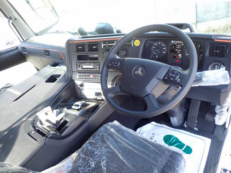 未使用トラクタ(花見台セミトレ用) ハイルーフ 後輪エアサス|中古トラックの販売・買取・査定のアイナビ