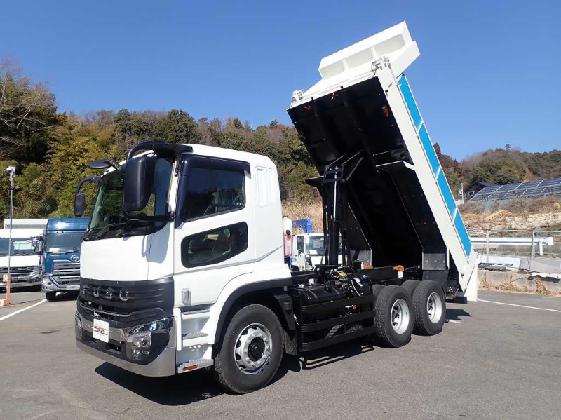 新明和 10tダンプ シフトパイロット 394PS 電動コボレーン|中古トラックの販売・買取・査定のアイナビ