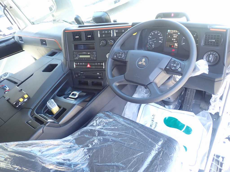 新明和 10tダンプ シフトパイロット 394PS 電動コボレーン|中古トラックの販売・買取・査定のアイナビ