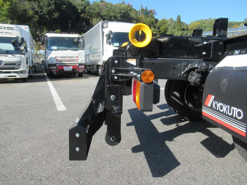 R7未使用極東製フックロールR/C付220PS6速ベッドレス|中古トラックの販売・買取・査定のアイナビ