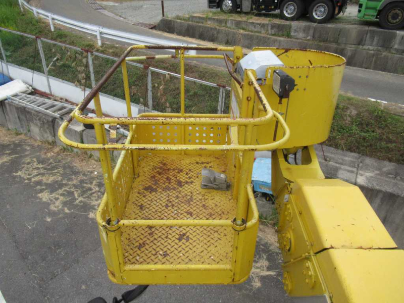 27m タダノ 高所作業車 積載荷重200㎏ 4186時間使用|中古トラックの販売・買取・査定のアイナビ