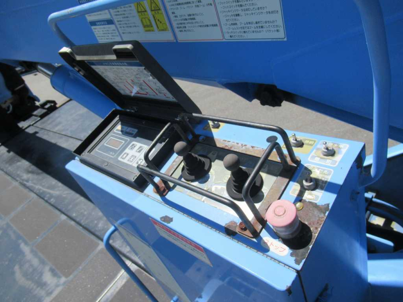 高所作業車 最大地上高32.2ⅿ 積載荷重250㎏ タダノAT-320TG|中古トラックの販売・買取・査定のアイナビ