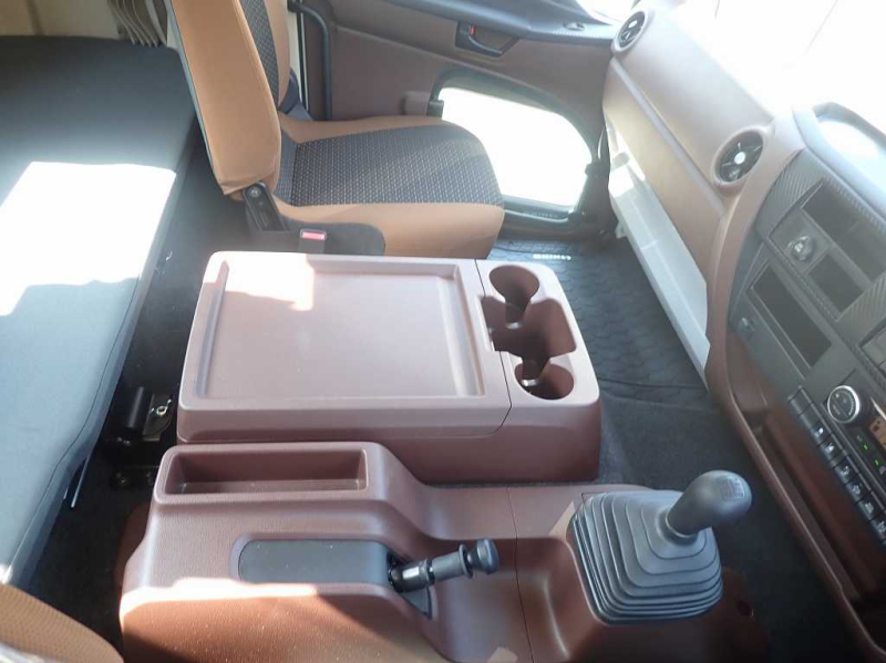 増トンセルフ 9t Ⅼ6320 タダノ4段 ウィンチ 260PS 7速|中古トラックの販売・買取・査定のアイナビ