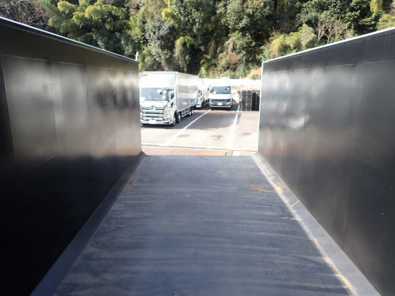 小平製 未登録 深ダンプセミトレ 3軸 最大積載23400㎏|中古トラックの販売・買取・査定のアイナビ