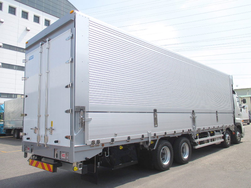 ★9600*2390*2630★クレーン積み可能★|中古トラックの販売・買取・査定のアイナビ