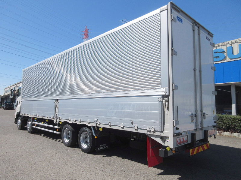 ★10020*2410*2630★ベットレス★10m★ショートキャブ★|中古トラックの販売・買取・査定のアイナビ