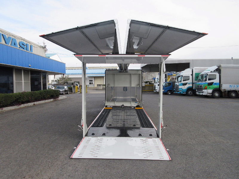 ★ウイング式(箱型)キャリアカー★動画あります★|中古トラックの販売・買取・査定のアイナビ