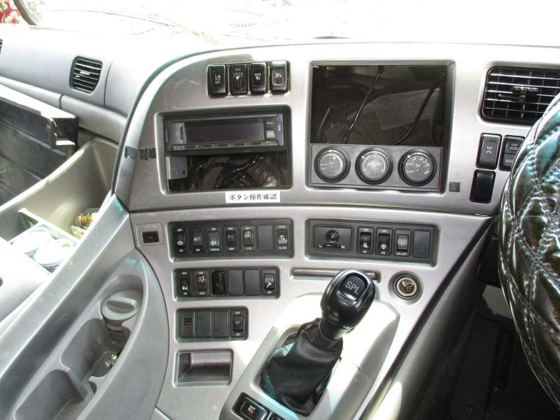 ハイルーフ4軸低床アルミウイング|中古トラックの販売・買取・査定のアイナビ