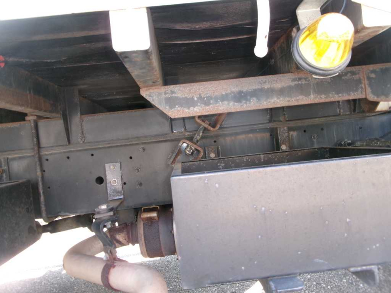 中型 Wキャブ垂直PG付木平|中古トラックの販売・買取・査定のアイナビ