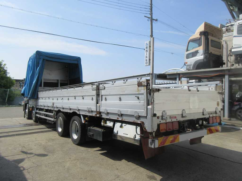 4軸低床アコーディオン幌付アルミ平|中古トラックの販売・買取・査定のアイナビ