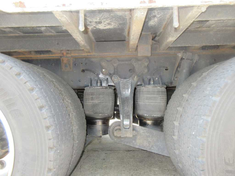 4軸低床アコーディオン幌付アルミ平|中古トラックの販売・買取・査定のアイナビ