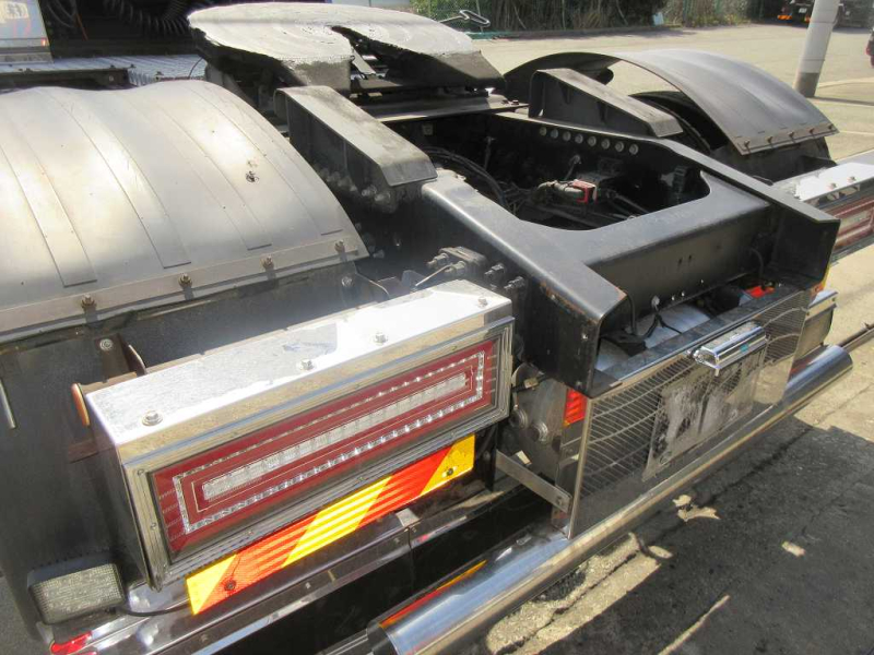 2PGクオンハイルーフ11.5トントラクタ|中古トラックの販売・買取・査定のアイナビ