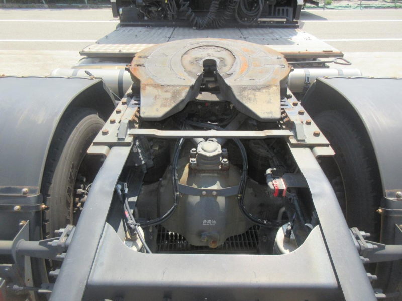 2PGハイルーフクオンD尺11.5トンスライドカプラトラクタ|中古トラックの販売・買取・査定のアイナビ