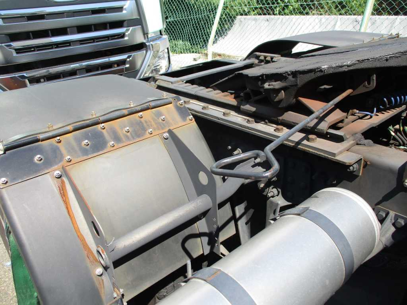 2PGハイルーフトラクタ|中古トラックの販売・買取・査定のアイナビ