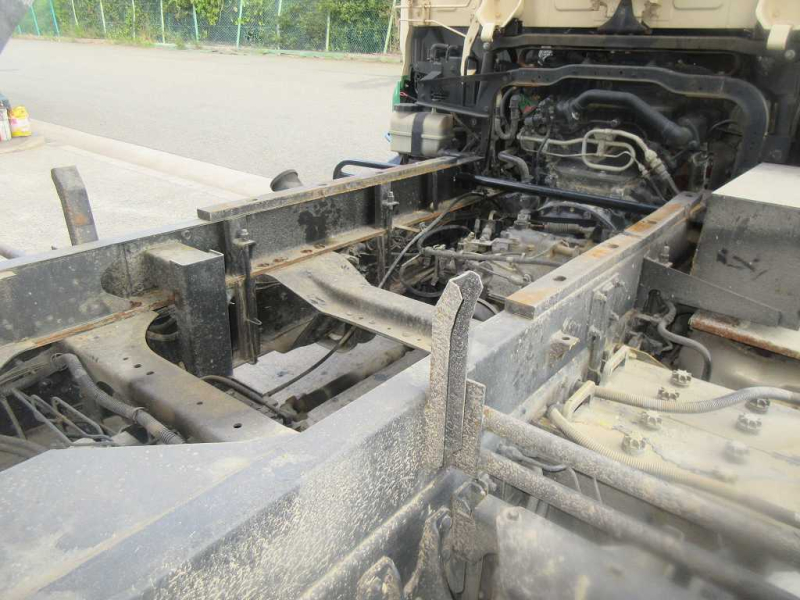 コンドル Lゲート4トンダンプ|中古トラックの販売・買取・査定のアイナビ