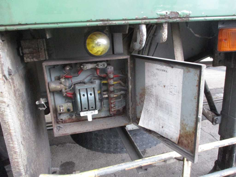 予備検切れシングル引き3軸セミトレーラ|中古トラックの販売・買取・査定のアイナビ