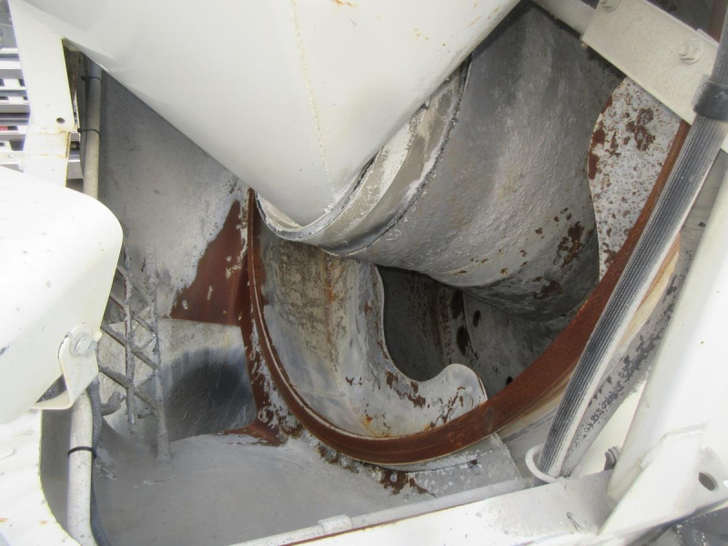 プロフィアプレート付ミキサー車|中古トラックの販売・買取・査定のアイナビ