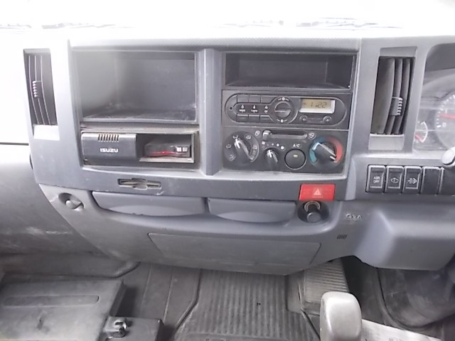 エルフ 3トンセフティーダンプオートマチック車|中古トラックの販売・買取・査定のアイナビ