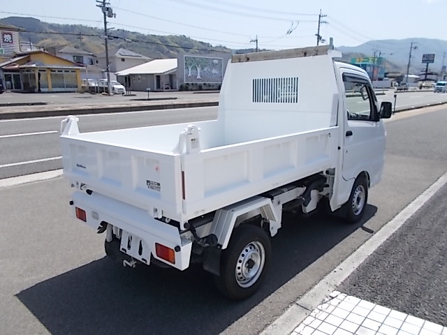 H3年式 キャリー4WDダンプ 走行8千Km|中古トラックの販売・買取・査定のアイナビ