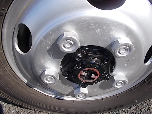 H23年式 デュトロ3トンアームロール4WD|中古トラックの販売・買取・査定のアイナビ