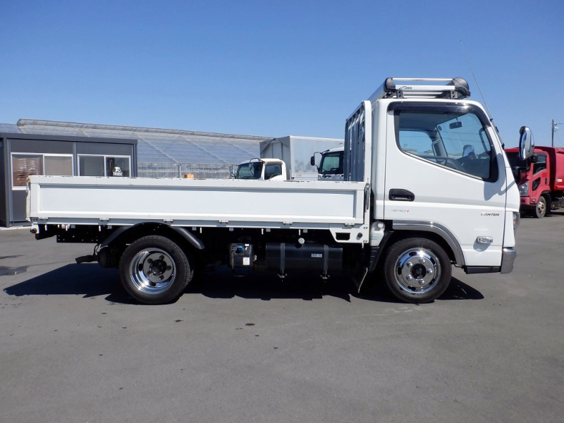 2t　10尺　平ボデー　全低床　デュオニックAT　総重5t以下|中古トラックの販売・買取・査定のアイナビ