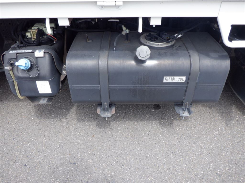 H28 キャンター 平ボディ P/G付 カスタムグレード ETC|中古トラックの販売・買取・査定のアイナビ