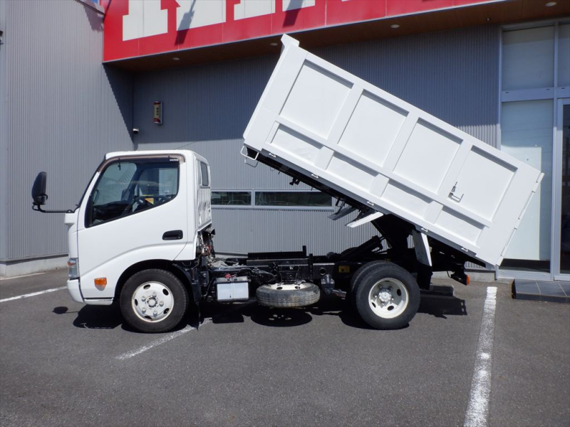 H26 デュトロ 土砂禁ダンプ|中古トラックの販売・買取・査定のアイナビ