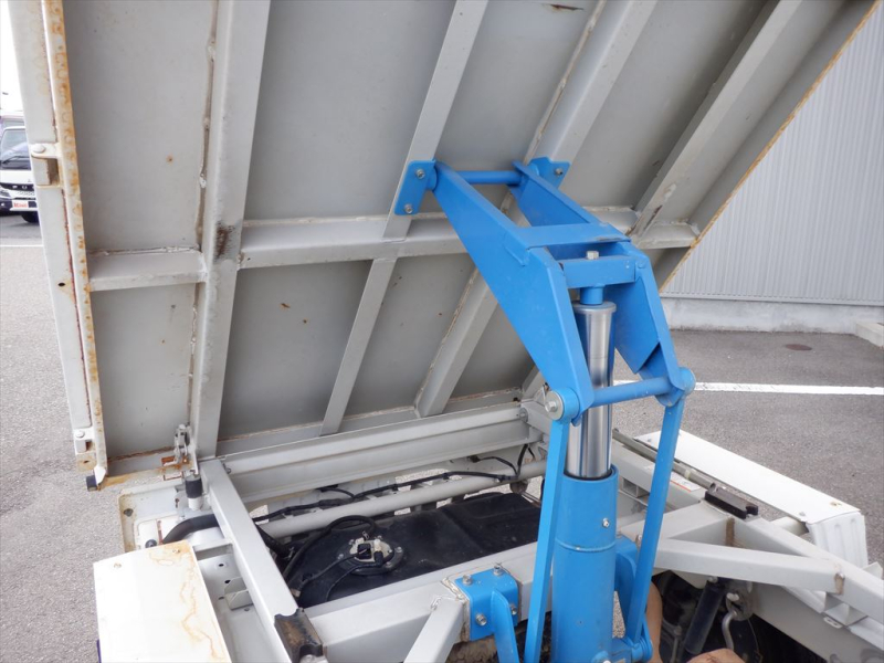 H26 キャリィ ダンプ 土砂禁登録|中古トラックの販売・買取・査定のアイナビ