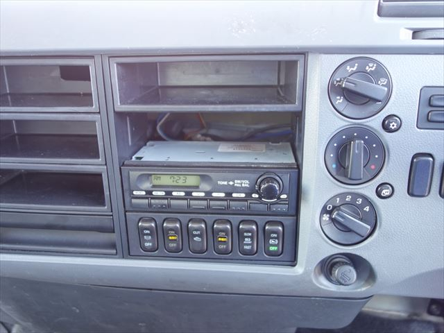 アルミ平 跳ね上げゲート ワイド 6.2m|中古トラックの販売・買取・査定のアイナビ