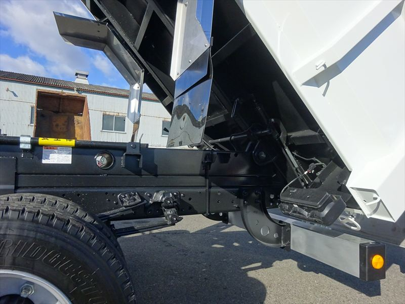 ステン深ダンプ リア下開き 水密 未使用|中古トラックの販売・買取・査定のアイナビ