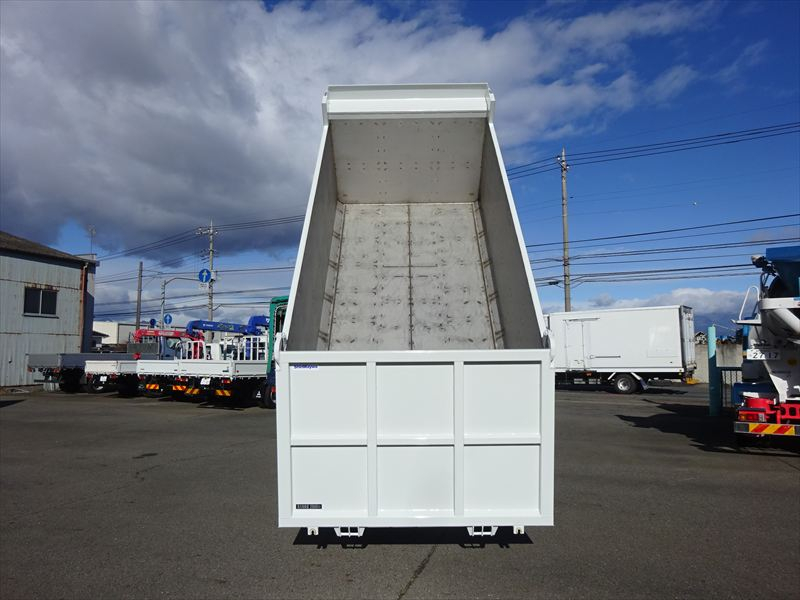 ステン深ダンプ リア下開き 水密 未使用|中古トラックの販売・買取・査定のアイナビ