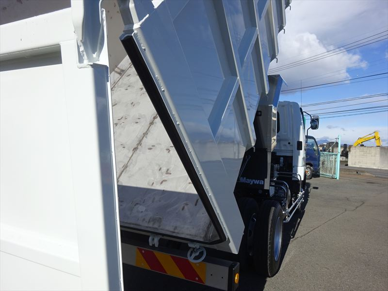 ステン深ダンプ リア下開き 水密 未使用|中古トラックの販売・買取・査定のアイナビ