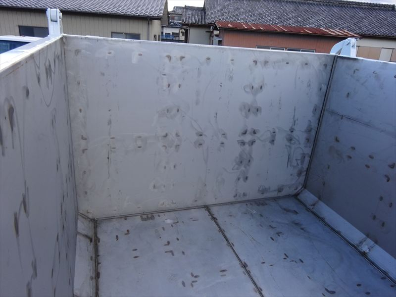 ステン深ダンプ リア下開き 水密 未使用|中古トラックの販売・買取・査定のアイナビ