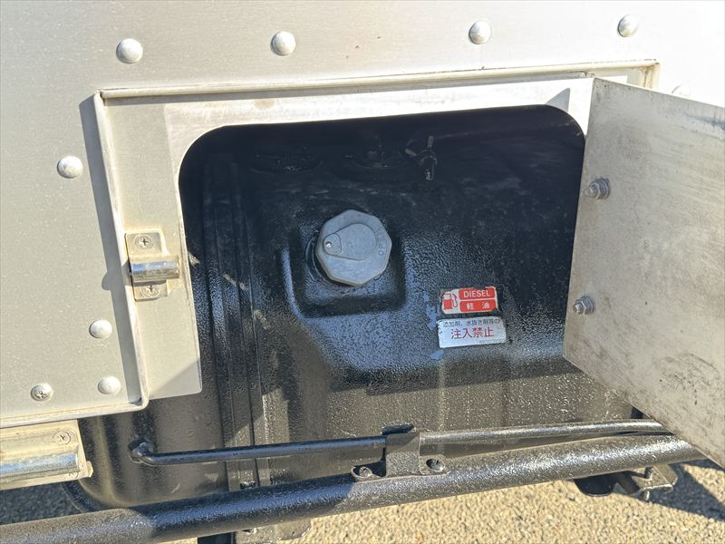 バキューム モリタ 3000L|中古トラックの販売・買取・査定のアイナビ