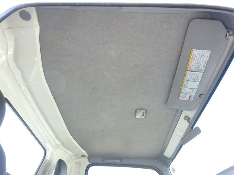 4.0KL 極東 別エンジン|中古トラックの販売・買取・査定のアイナビ