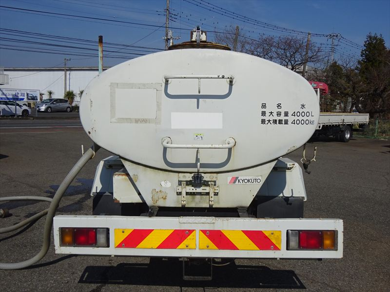 4.0KL 極東 別エンジン|中古トラックの販売・買取・査定のアイナビ