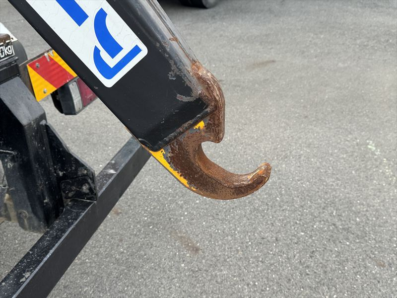 新明和アームロール 4t|中古トラックの販売・買取・査定のアイナビ