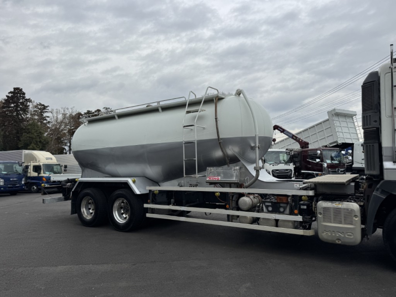 エアサス極東開発バラセメントジェットパック14.5立米|中古トラックの販売・買取・査定のアイナビ