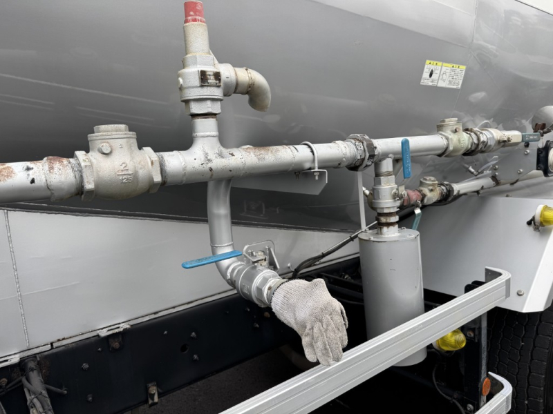 エアサス極東開発バラセメントジェットパック14.5立米|中古トラックの販売・買取・査定のアイナビ