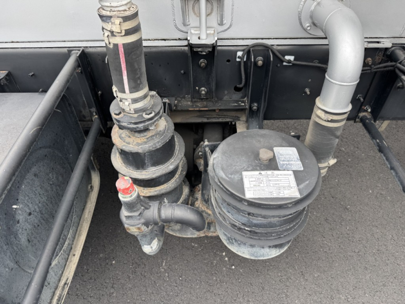 エアサス極東開発バラセメントジェットパック14.5立米|中古トラックの販売・買取・査定のアイナビ