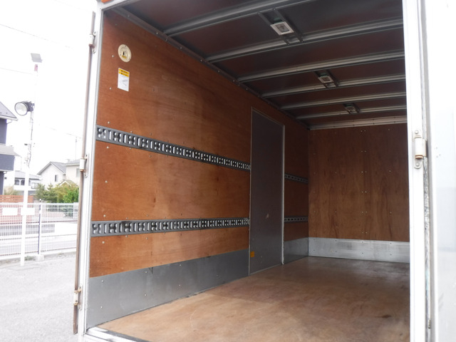 H.25年三菱ふそうキャンターアルミバン|中古トラックの販売・買取・査定のアイナビ