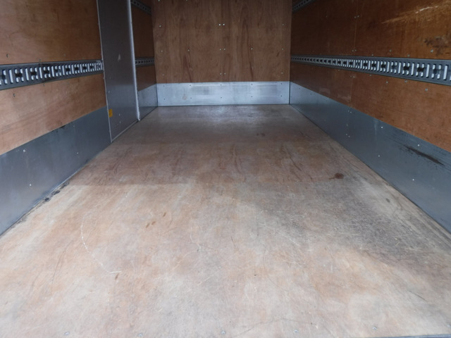 H.25年三菱ふそうキャンターアルミバン|中古トラックの販売・買取・査定のアイナビ