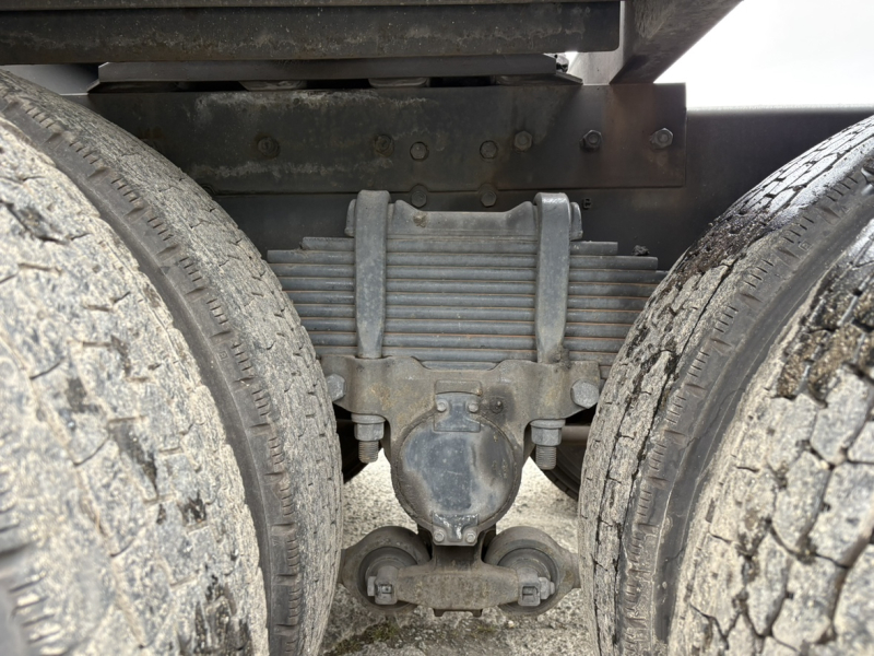 H29年式、ギガ、第5輪16t、ハイルーフトラクタ|中古トラックの販売・買取・査定のアイナビ