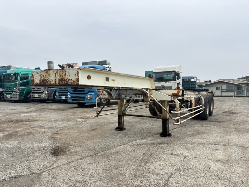 H元年式、海コンシャーシ20ft2軸、車検付|中古トラックの販売・買取・査定のアイナビ