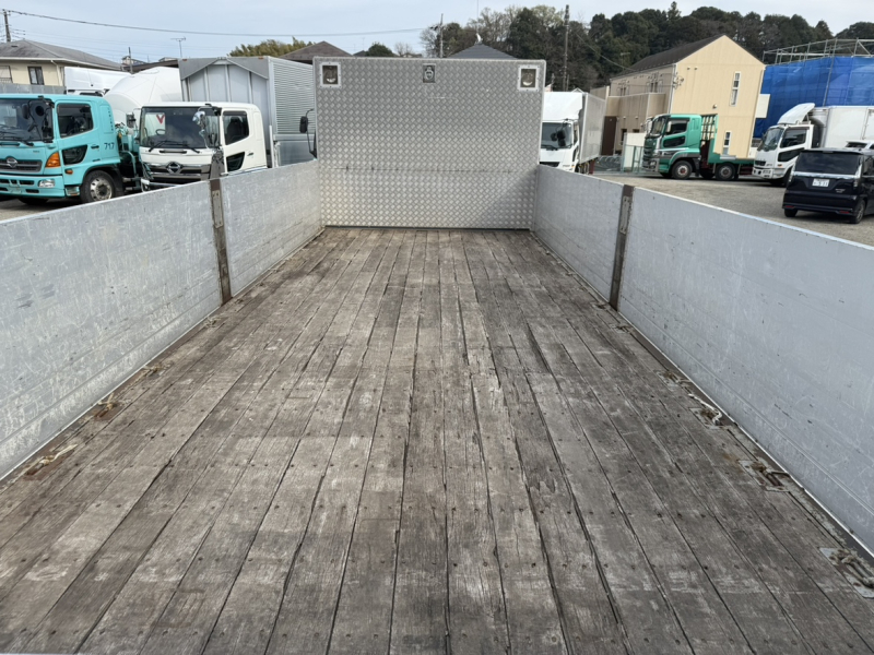 H25年式6200アルミヒラ|中古トラックの販売・買取・査定のアイナビ